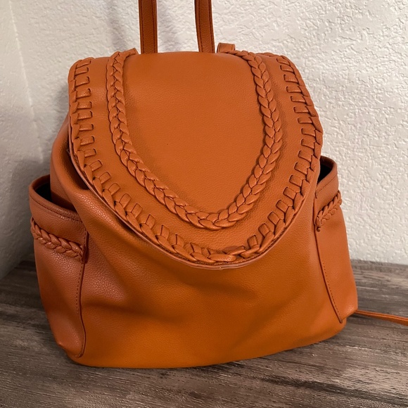 Lionel Small Backpack Camel Tan Color New - Picture 5 of 15